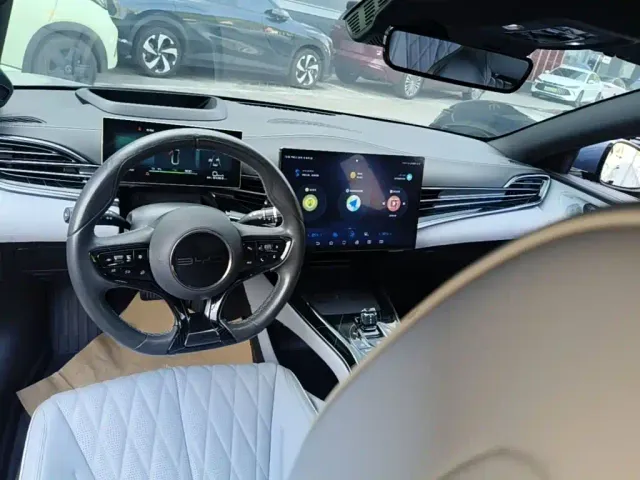 BYD Seal — Фото автомобиля 9