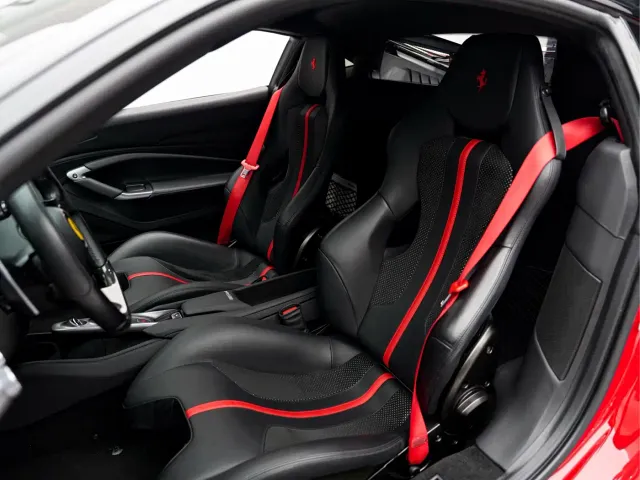 Ferrari F8 — Фото автомобиля 10