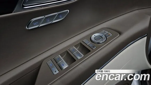 Genesis GV80 — Фото автомобиля 22