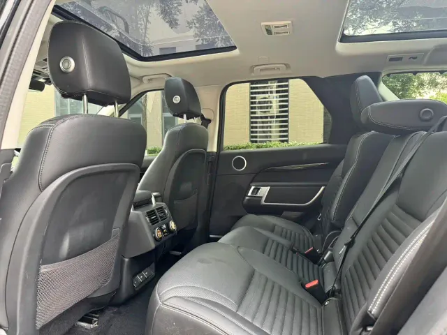Land Rover Discovery — Фото автомобиля 7