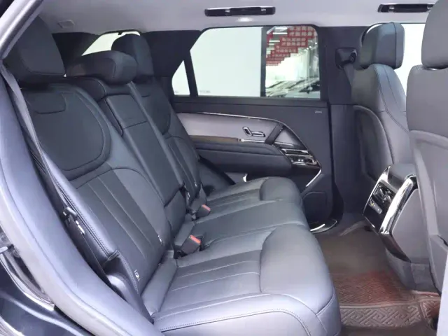 Land Rover Range Rover Sport — Фото автомобиля 22