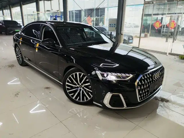 Audi A8 — Фото автомобиля 2