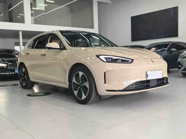 Aito M5 — Фото автомобиля 3