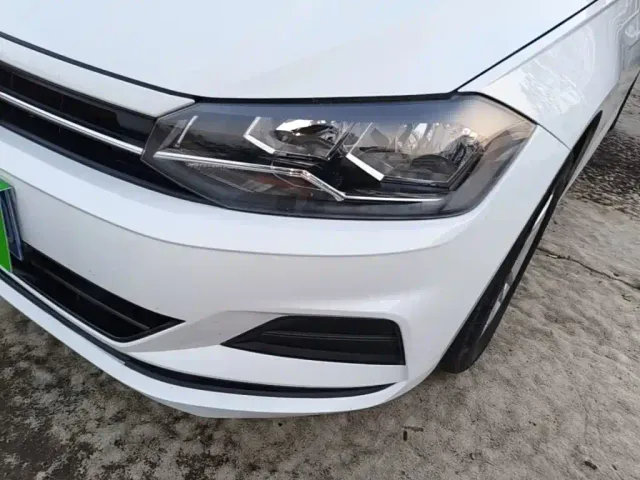 Volkswagen Polo — Фото автомобиля 23