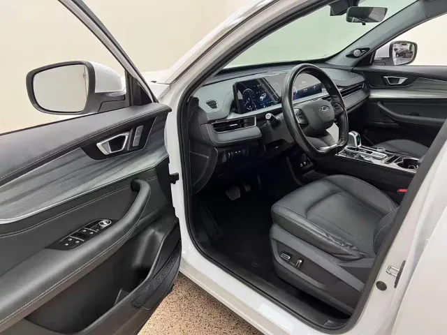 Chery Tiggo 8 PLUS — Фото автомобиля 15