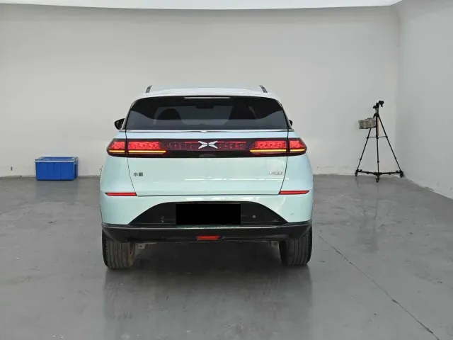 Xpeng G3 — Фото автомобиля 8