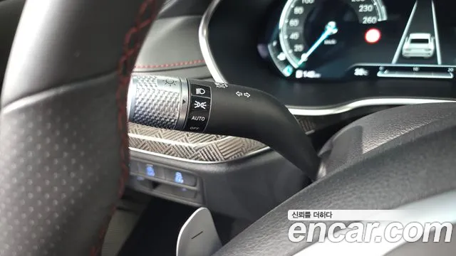 Genesis G80 Бензин 3.5 турбо AWD — Фото автомобиля 26