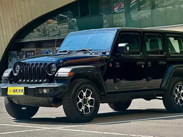 Фотография автомобиля — Jeep Wrangler