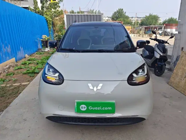 Wuling Bingo — Фото автомобиля 2