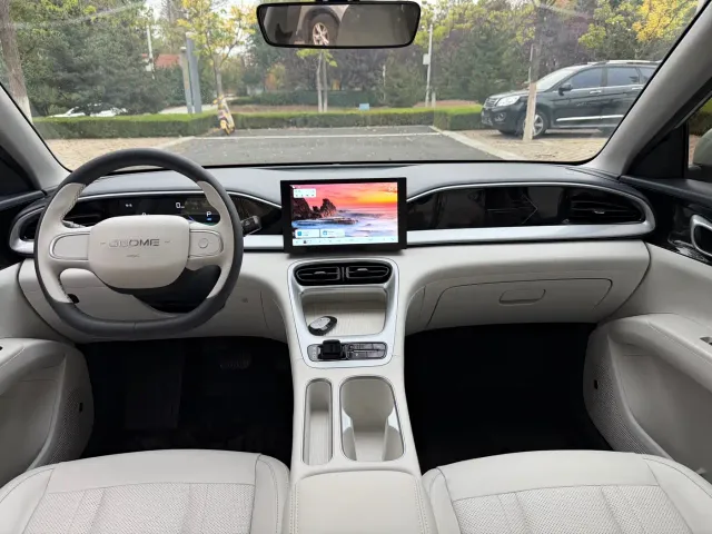 Geely Starry Wish — Фото автомобиля 12