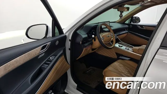 Genesis GV80 — Фото автомобиля 15