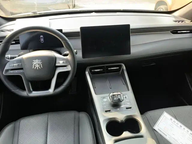 BYD Qin PLUS — Фото автомобиля 12