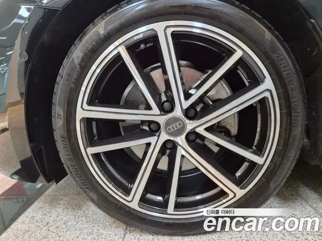 Audi A5 B10 — Фото автомобиля 5