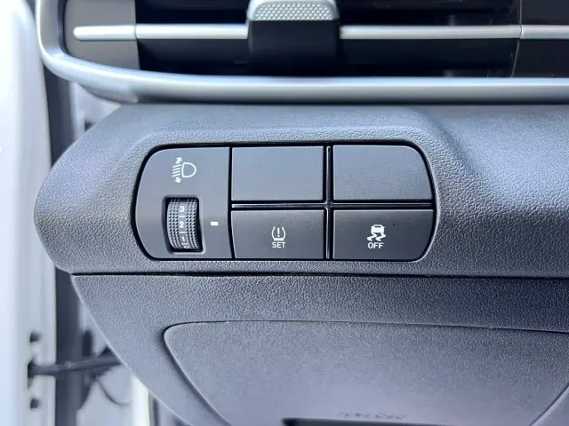 Hyundai Elantra — Фото автомобиля 12