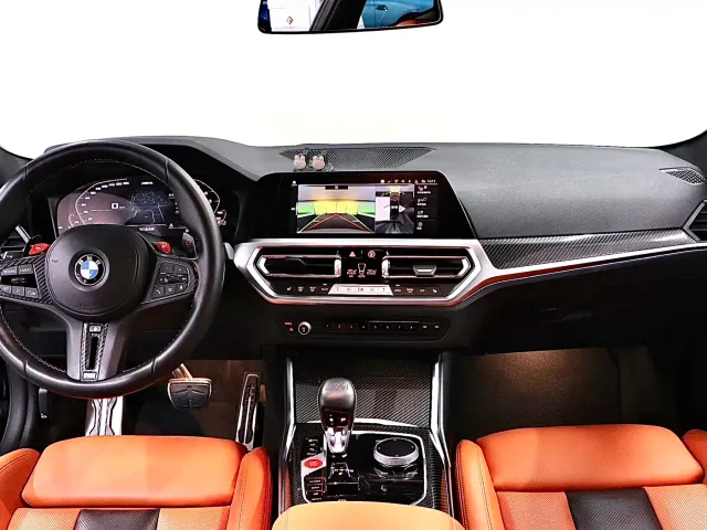BMW M4 — Фото автомобиля 15