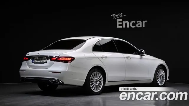 Mercedes-Benz E-Class W213 — Фото автомобиля 2