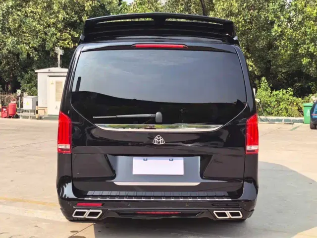 Mercedes-Benz Mercedes-Benz V-Class 2022 V 260 L Long Wheelbase Luxury Edition — Фото автомобиля 24