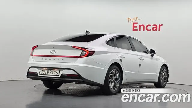 Hyundai Sonata Sonata (DN8) 2.0 LPG(Для проката) — Фото автомобиля 2