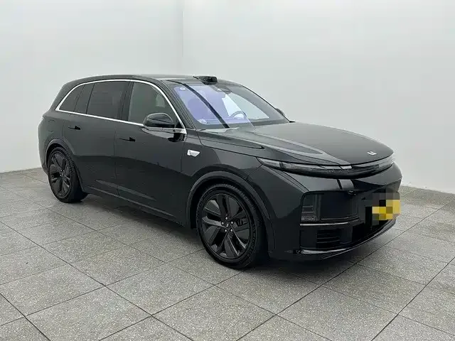 Li Auto L7 — Фото автомобиля 3