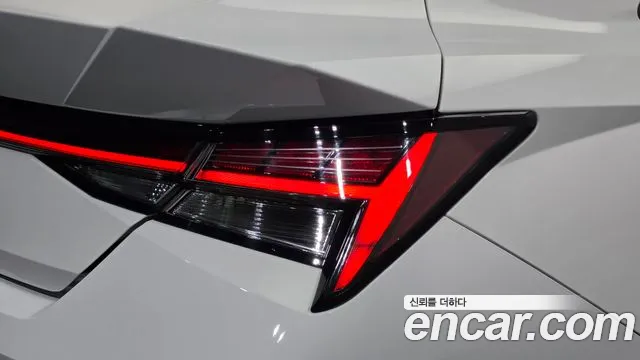 Hyundai Avante — Фото автомобиля 8