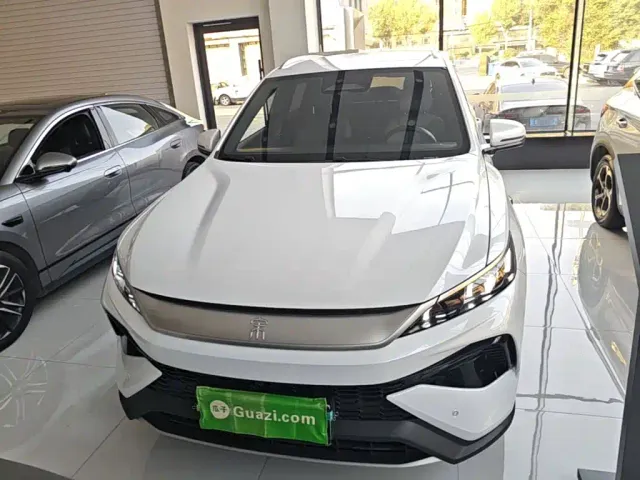 BYD Song Pro — Фото автомобиля 2