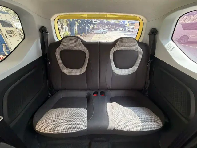 Wuling Hongguang Mini EV — Фото автомобиля 10