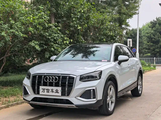 Audi Q2L — Фото автомобиля 2
