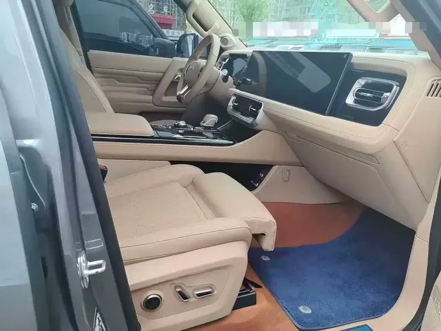 BAIC BJ60 Thunder — Фото автомобиля 16