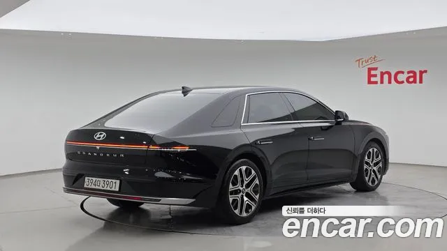 Hyundai Grandeur GN7 — Фото автомобиля 2