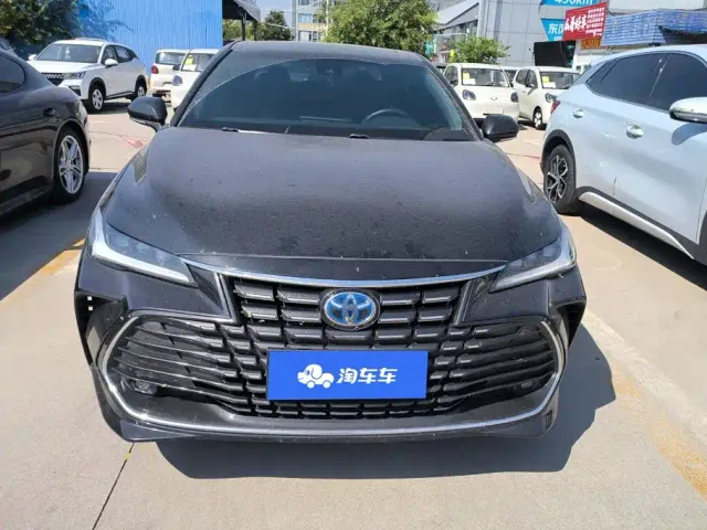 Toyota Avalon — Фото автомобиля 2