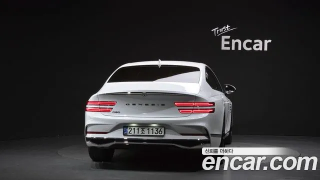 Genesis G80 Бензин 2.5 турбо 2WD — Фото автомобиля 4
