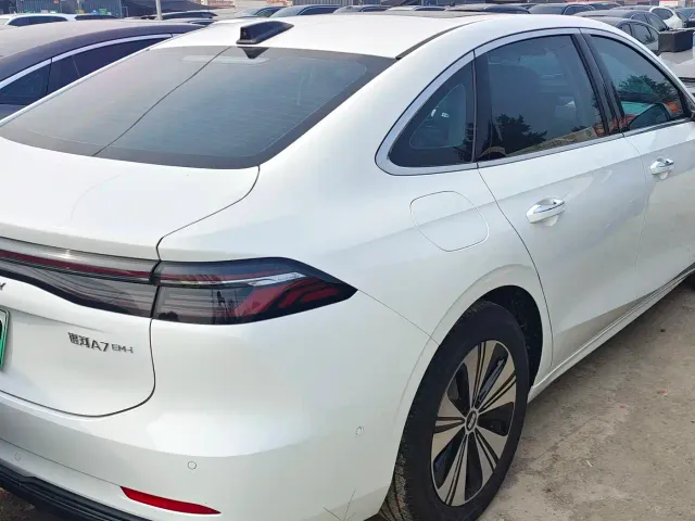 Geely Galaxy A7 — Фото автомобиля 8