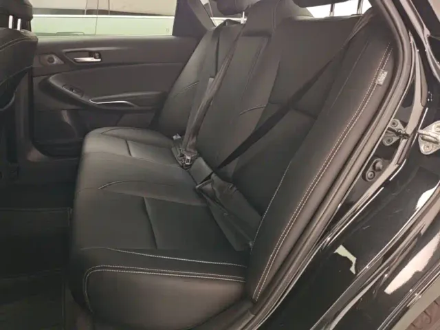 Toyota Avalon — Фото автомобиля 16