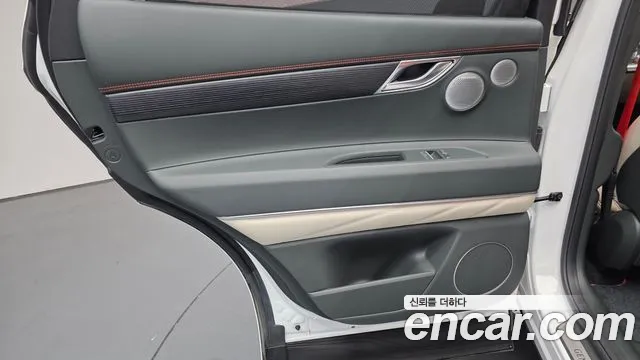 Genesis GV80 Coupe — Фото автомобиля 14