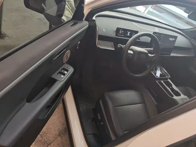 Toyota BoZhi 3X — Фото автомобиля 15