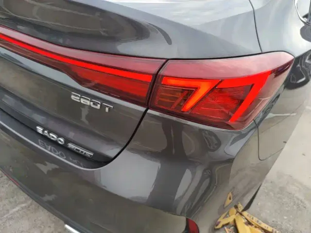Changan Eado — Фото автомобиля 7