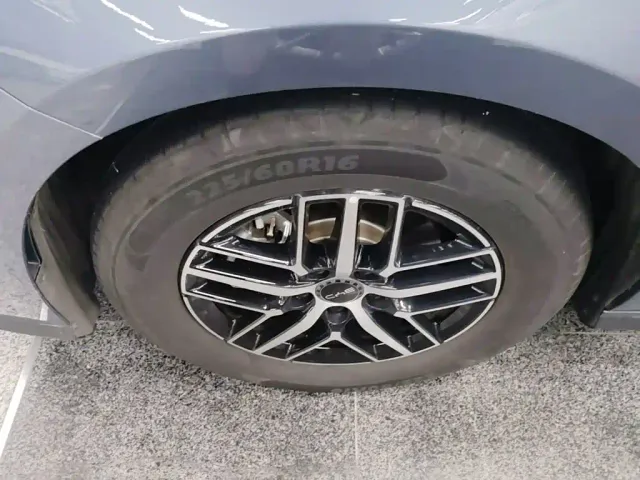 BYD Seal 05 DM-i — Фото автомобиля 22