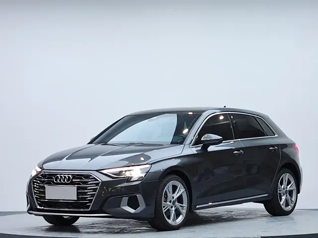 Фотография автомобиля — Audi A3