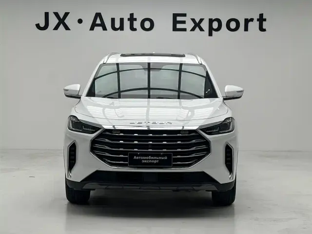 Jetour X70 Plus — Фото автомобиля 2