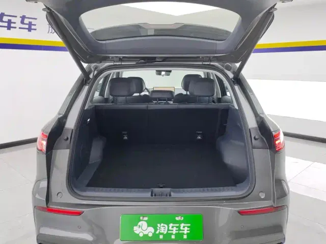 Geely Galaxy E5 — Фото автомобиля 4