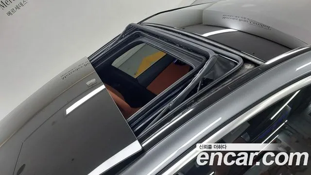 Mercedes-Benz C-Class — Фото автомобиля 12