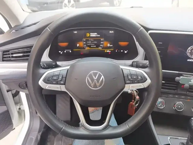 Volkswagen Bora 2023 1.5L Auto Free Ride Limited Edition — Фото автомобиля 6