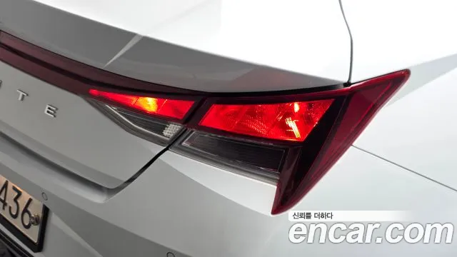 Hyundai Avante CN7 — Фото автомобиля 8