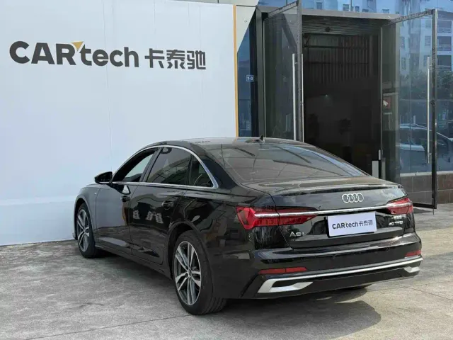 Audi A6L — Фото автомобиля 13