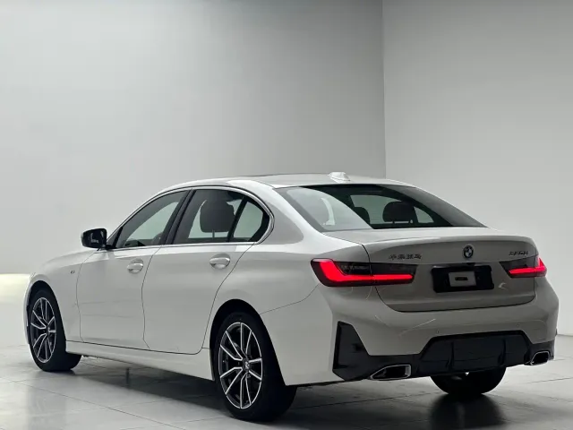 BMW 3 Series — Фото автомобиля 9