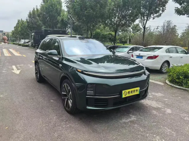 Li Auto L7 — Фото автомобиля 3
