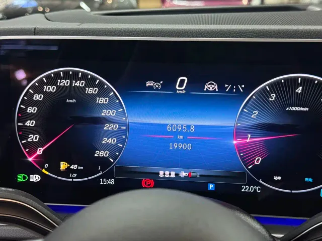 Mercedes-Benz GLE-Class — Фото автомобиля 12
