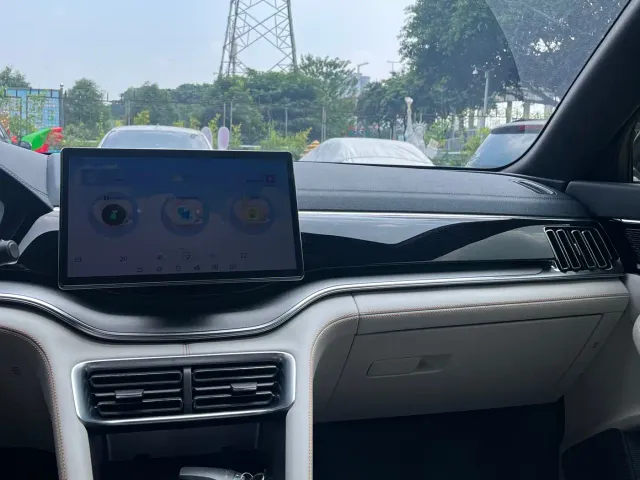 BYD Song PLUS — Фото автомобиля 17