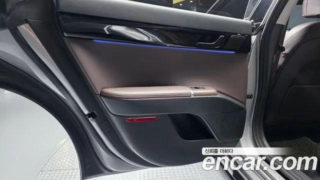 Hyundai Grandeur GN7 — Фото автомобиля 14