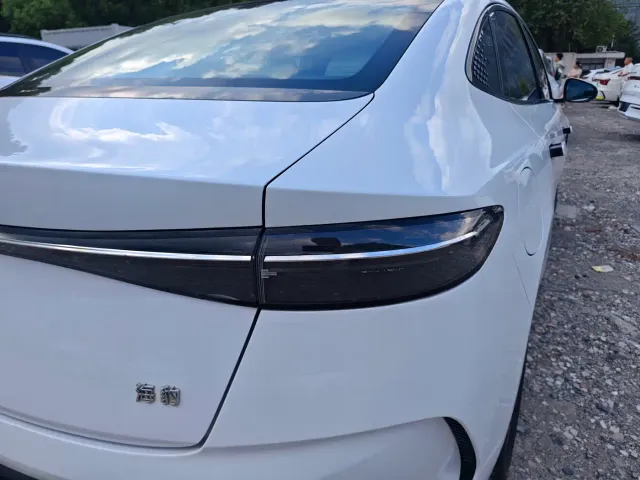 BYD Seal — Фото автомобиля 14